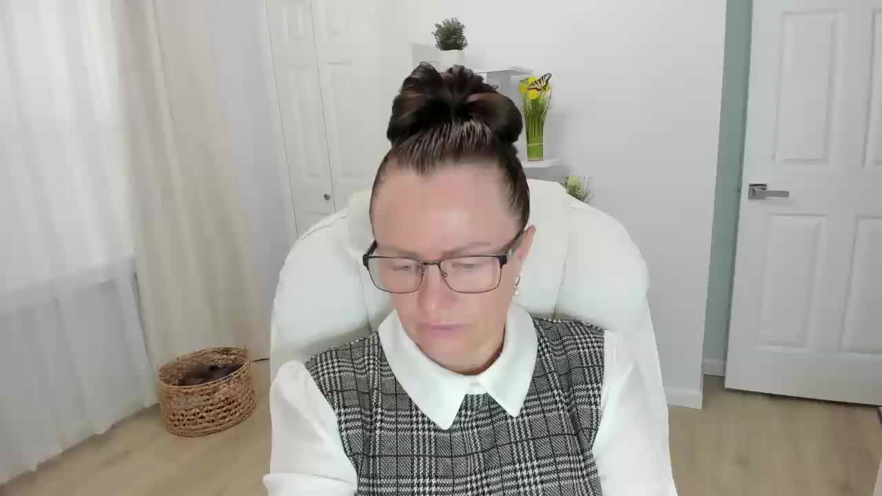 -Michelle- Adult Chat July 30, 2025