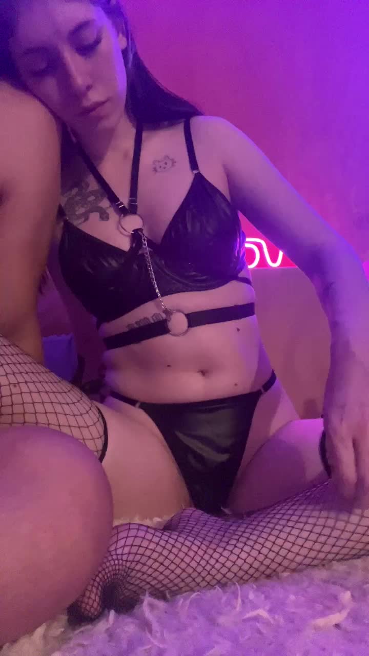 Kiss-of-Lifee Adult Chat July 21, 2025