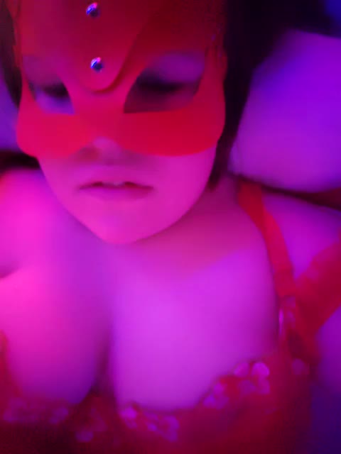 Elizabeth48 Adult Chat July 29, 2025