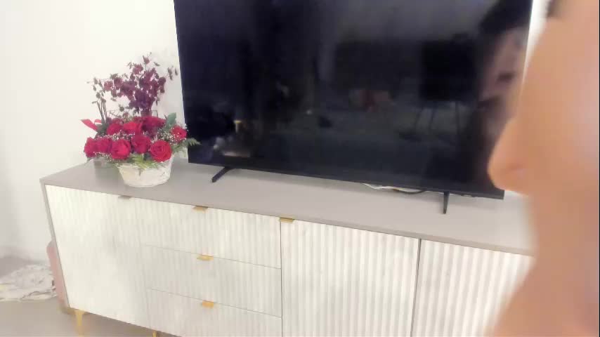 hot_babes_live Adult Chat July 13, 2025