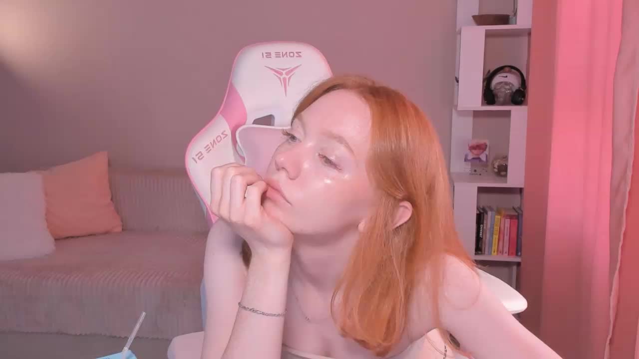 Elliebell Adult Chat July 30, 2025