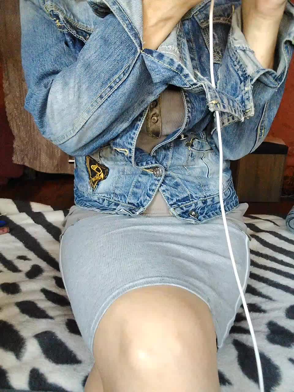 102_Sensuality_102 Adult Chat July 30, 2025