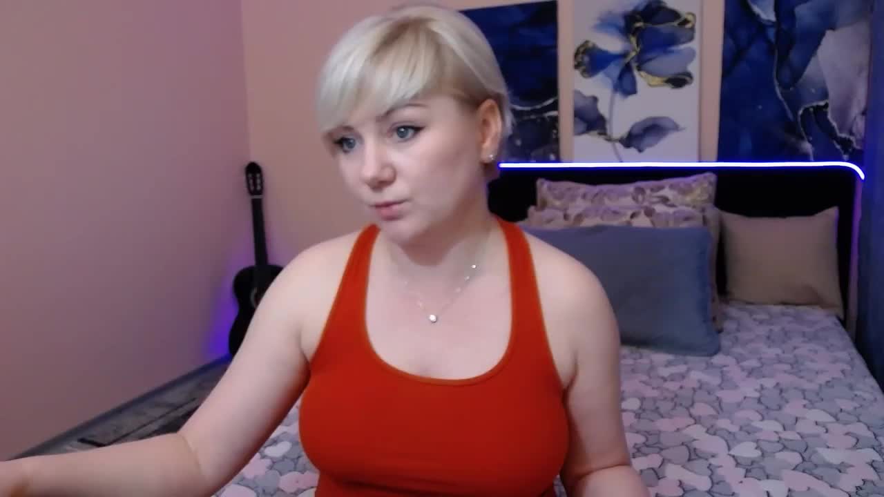 Blond-Pearl Adult Chat July 29, 2025