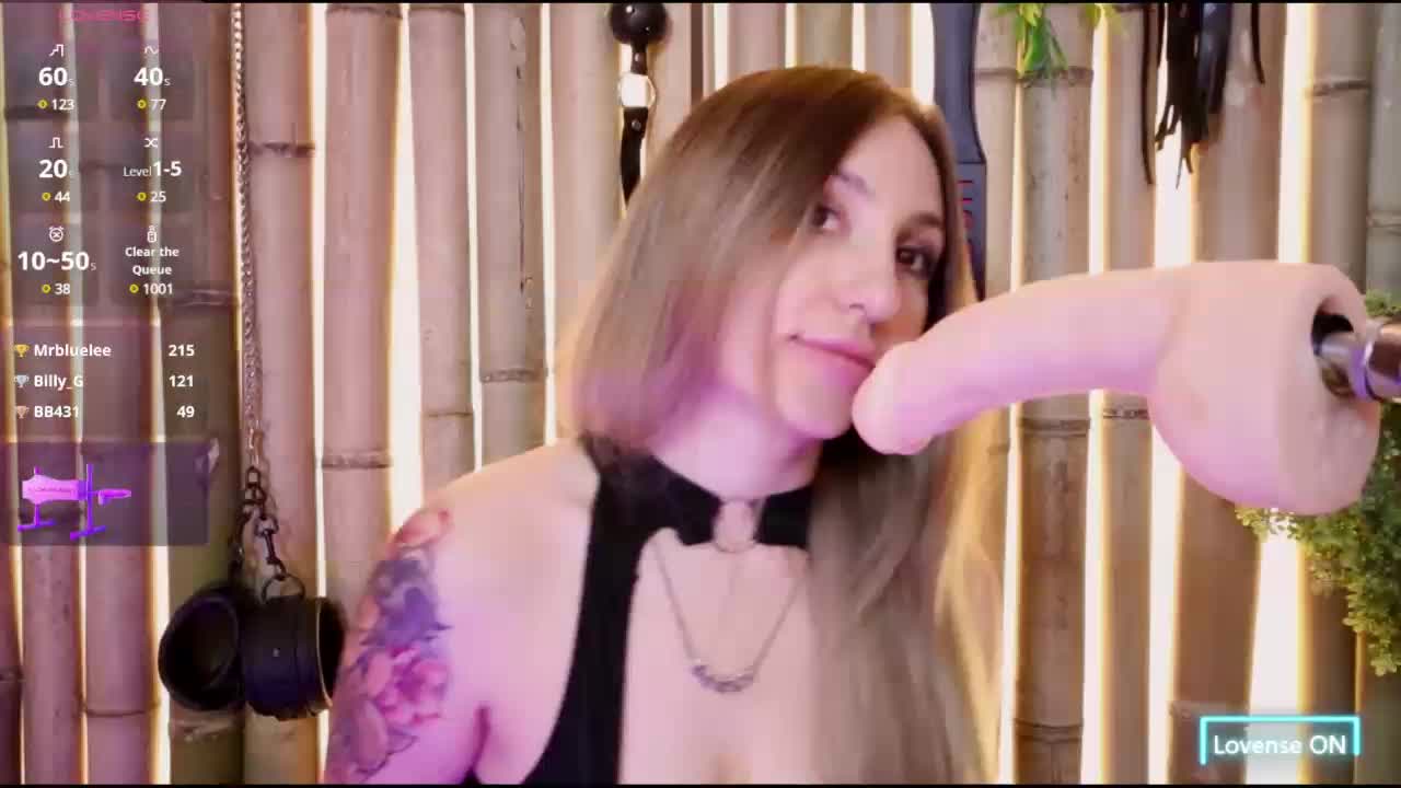 KikkiRood Adult Chat July 30, 2025