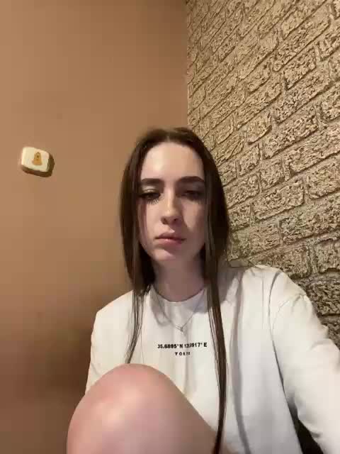 Hikikomori27 Adult Chat July 30, 2025