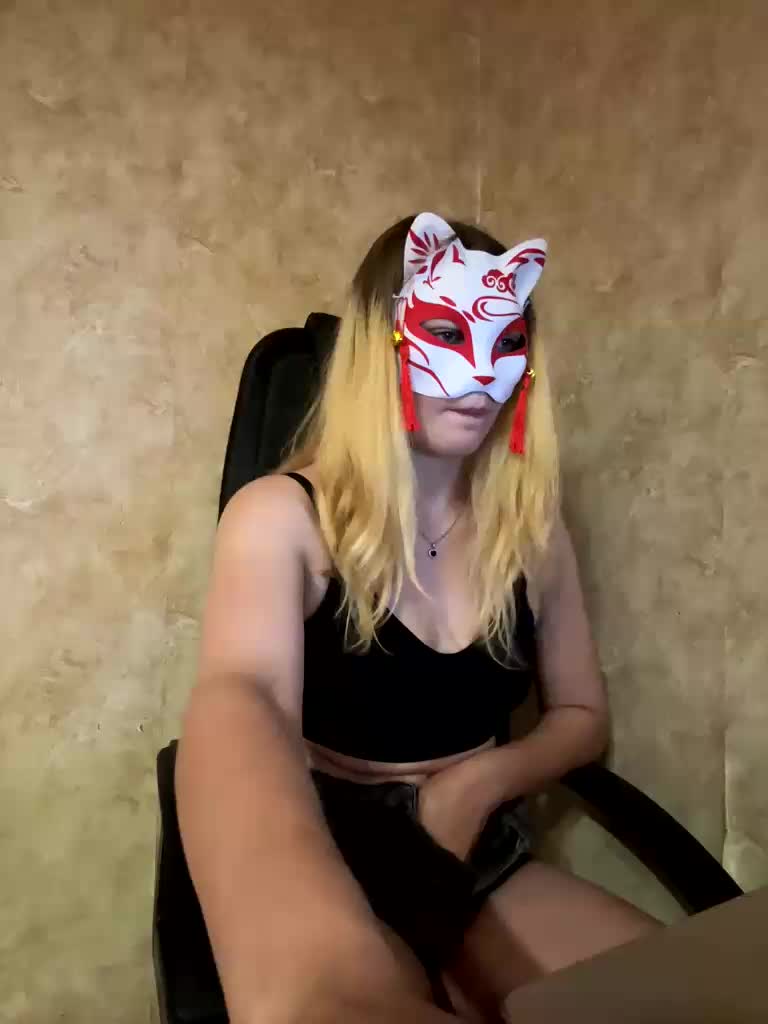 Lapo4ka-1a Adult Chat July 30, 2025