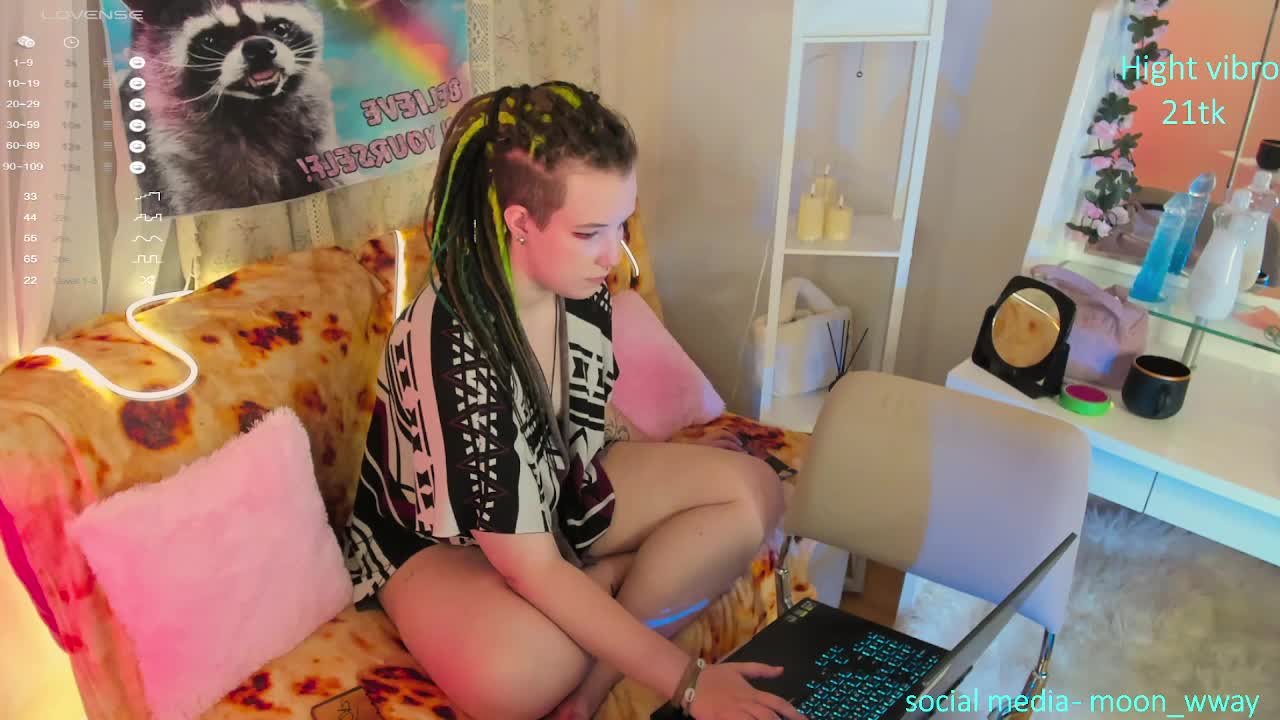 moonwway Adult Chat July 28, 2025