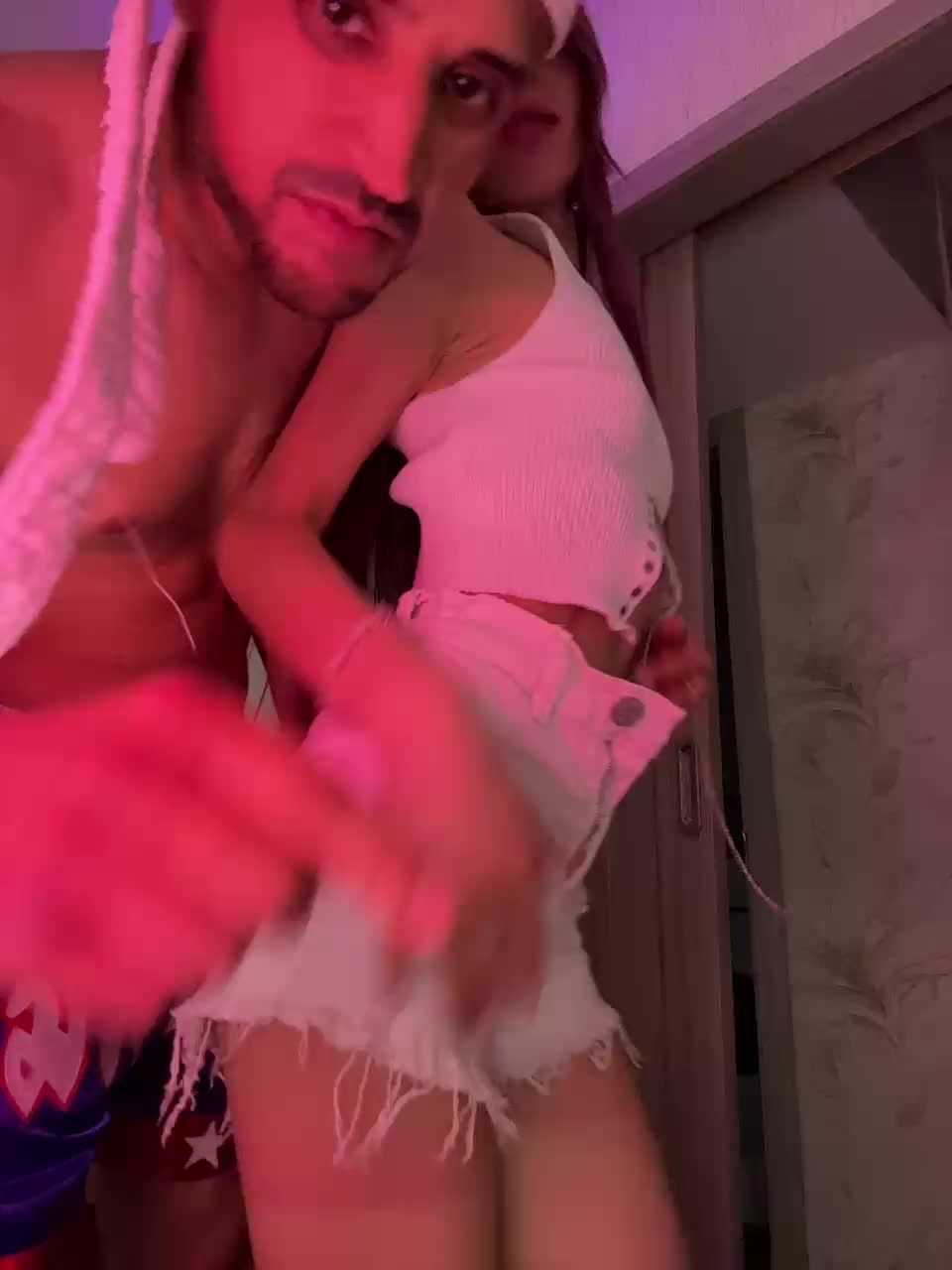 VIP17CoupleDream Adult Chat July 25, 2025