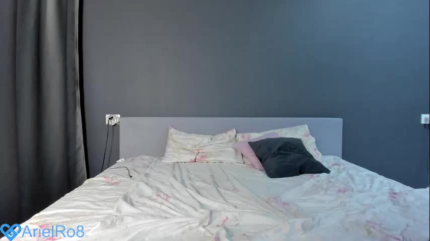 ariel_rouse Adult Chat July 18, 2025