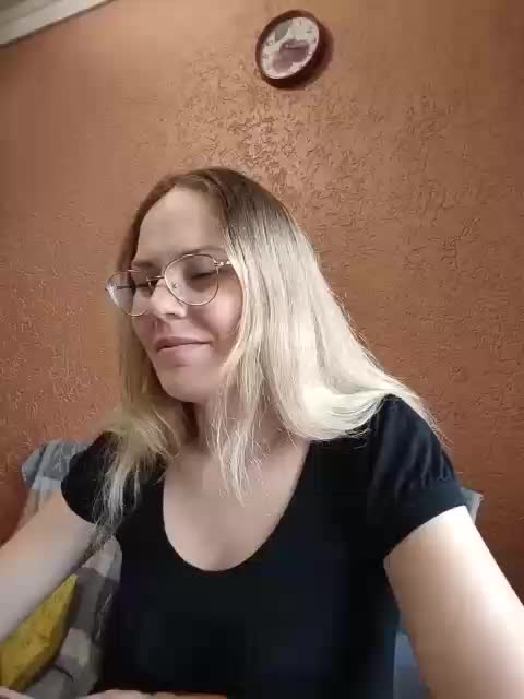 Angeliicc Adult Chat July 30, 2025