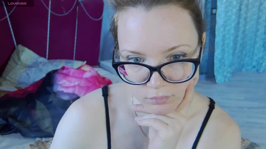 AngelaWhiti Adult Chat July 29, 2025