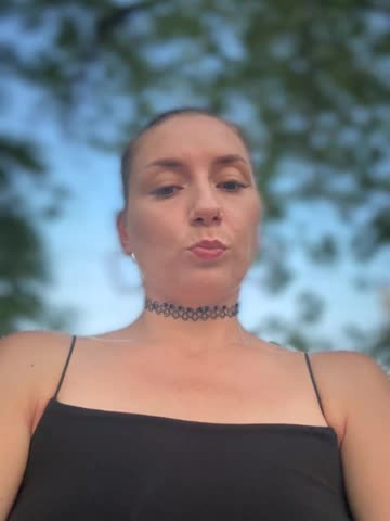 Crazy-Rosa Adult Chat July 17, 2025