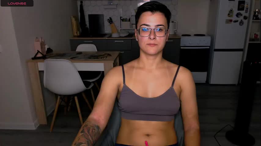 chloe_x_ Adult Chat July 19, 2025