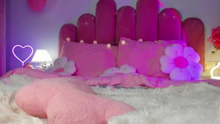 ElsaYoung Adult Chat July 29, 2025