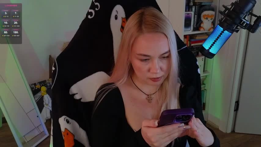 Emili1- Adult Chat July 17, 2025