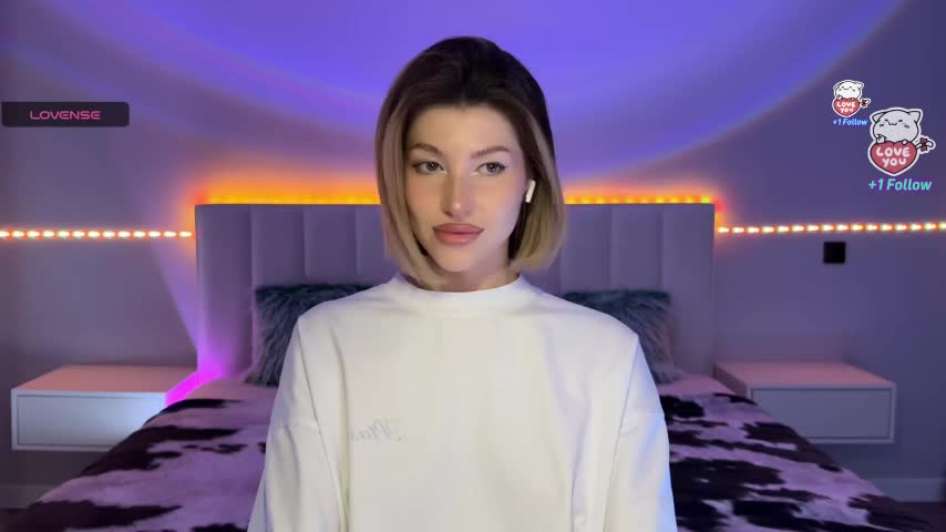 ellie_miu Adult Chat July 30, 2025