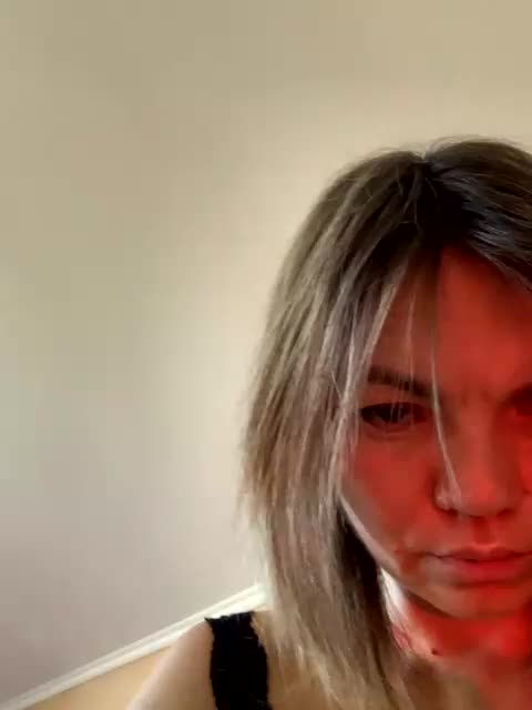 Ella-Pearlie Adult Chat July 29, 2025