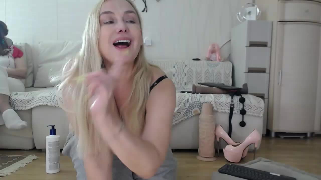 Kamila5555555 Adult Chat July 28, 2025