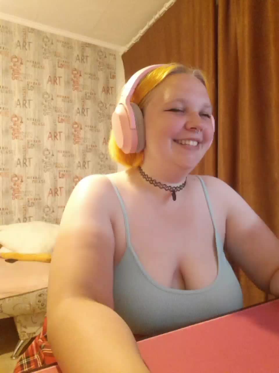 -MeooW- Adult Chat July 30, 2025