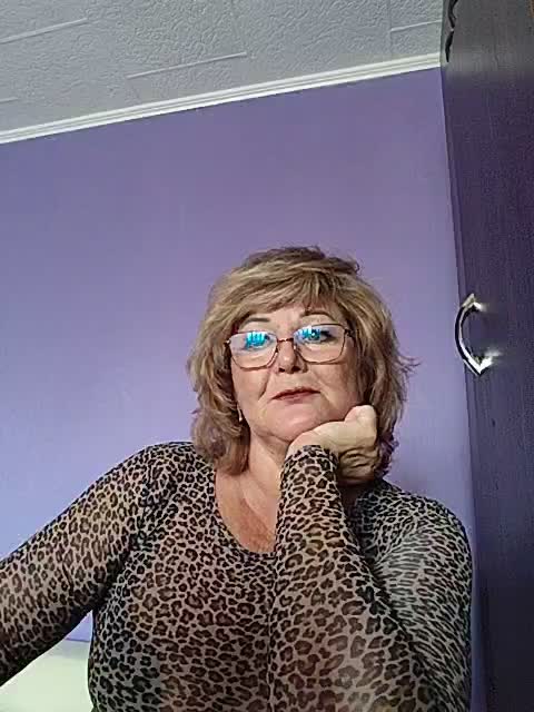 KarinkaSweet Adult Chat July 30, 2025