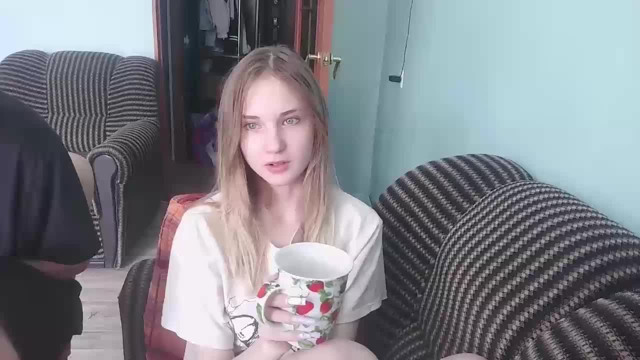 emolina Adult Chat July 23, 2025