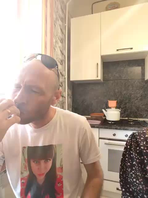 Innokentiy449 Adult Chat July 21, 2025