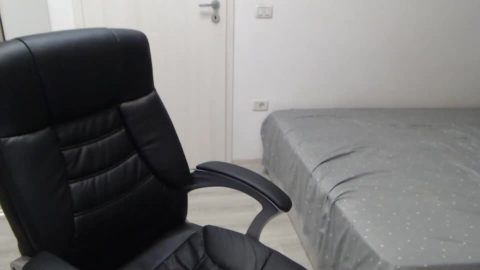 blue_eyes96 Adult Chat July 30, 2025