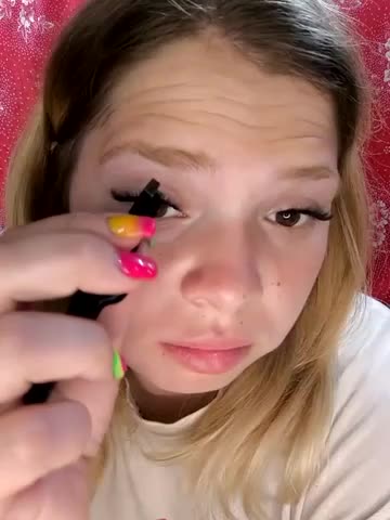 Zuli_Kiska Adult Chat July 30, 2025