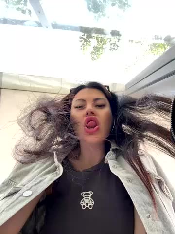 Wet__Bunny Adult Chat July 17, 2025