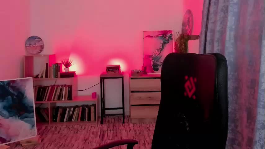 emilywiled Adult Chat July 23, 2025