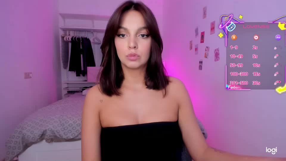 roshelle_xxx Adult Chat July 10, 2025