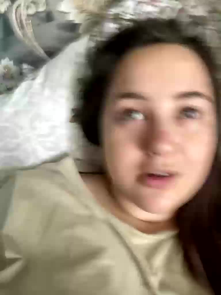 AdelinaTaylorsan Adult Chat July 30, 2025