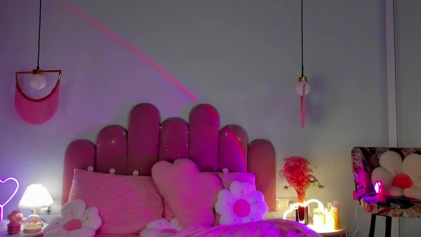 ElsaYoung Adult Chat July 29, 2025