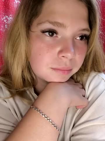 Zuli_Kiska Adult Chat July 29, 2025