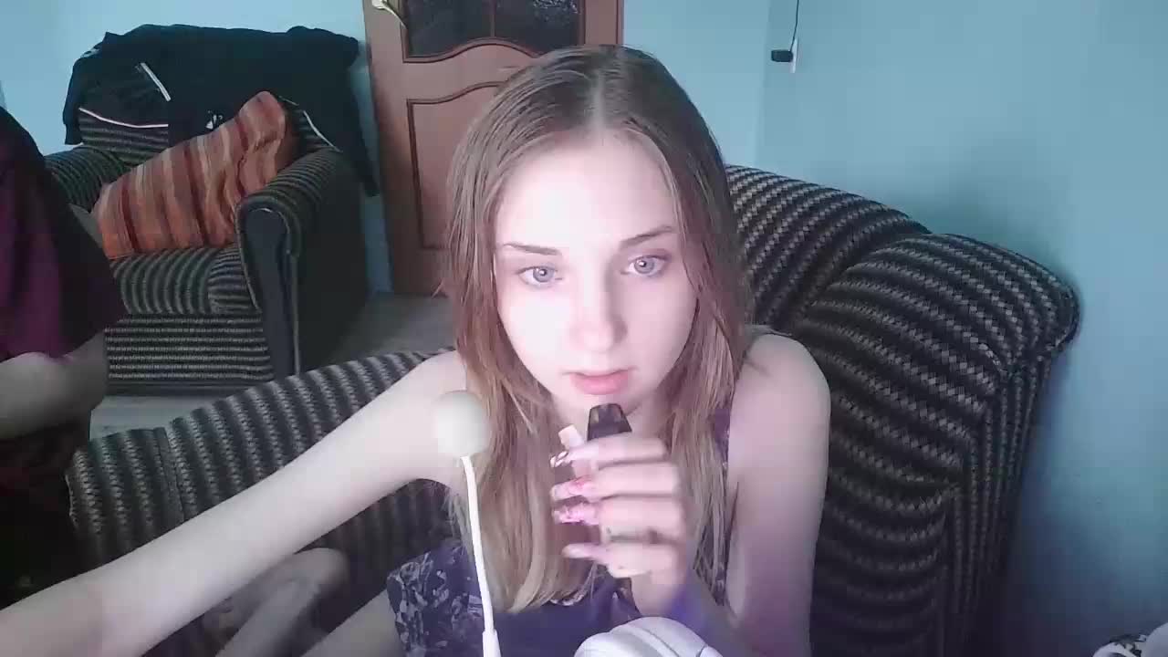 emolina Adult Chat July 28, 2025