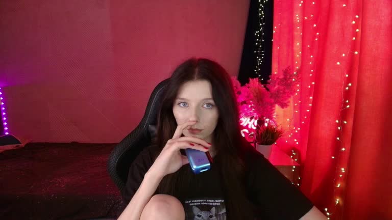 Klybnika_xx Adult Chat July 30, 2025