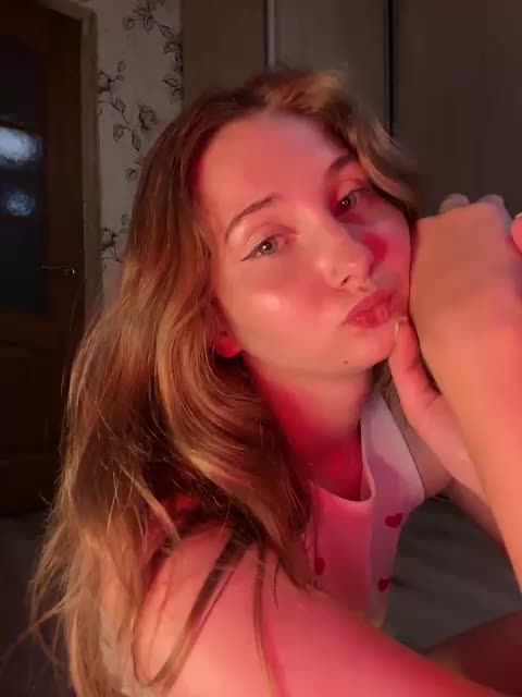 PeachGirl Adult Chat July 30, 2025