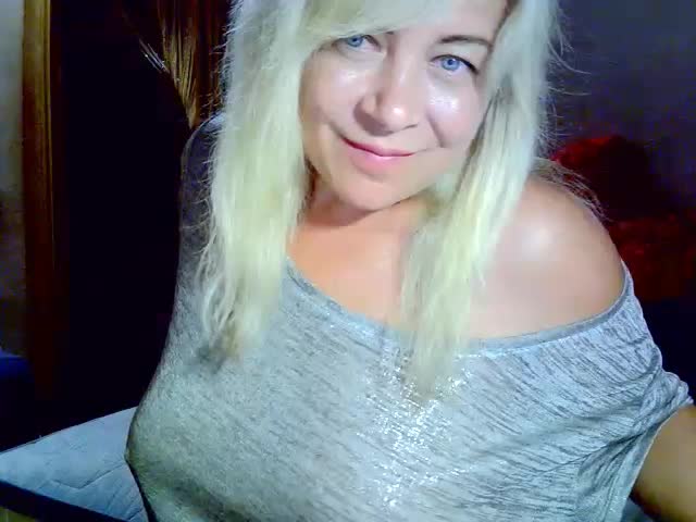 Savan35na Adult Chat July 30, 2025