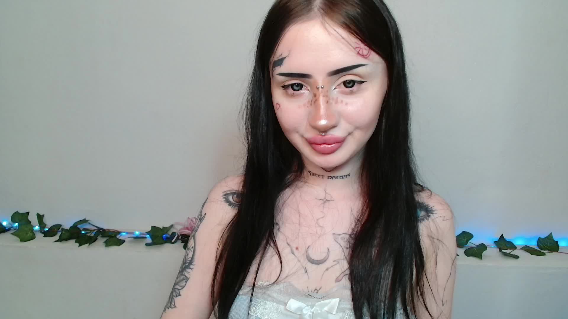 lisa-tatt Adult Chat July 30, 2025