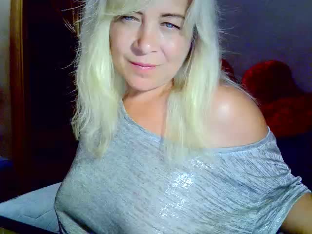 Savan35na Adult Chat July 30, 2025