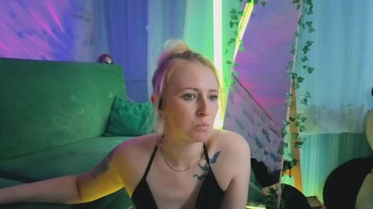 Angel_Eyes Adult Chat July 30, 2025