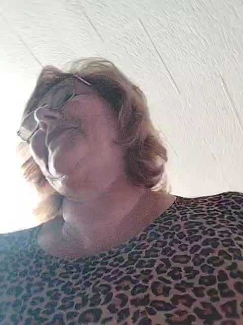 KarinkaSweet Adult Chat July 30, 2025