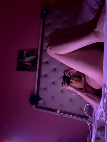 Flossy_Vettie Adult Chat July 11, 2025