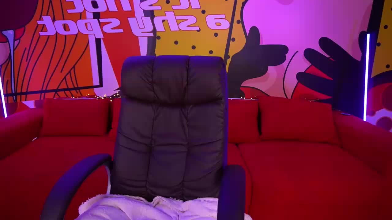 DaenerysDaen Adult Chat July 30, 2025