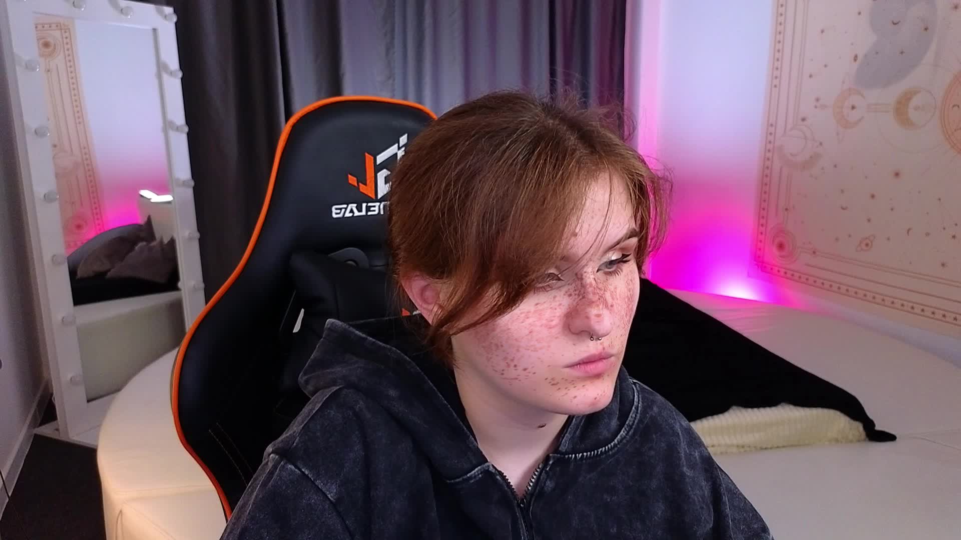 Dark-Shine Adult Chat July 30, 2025