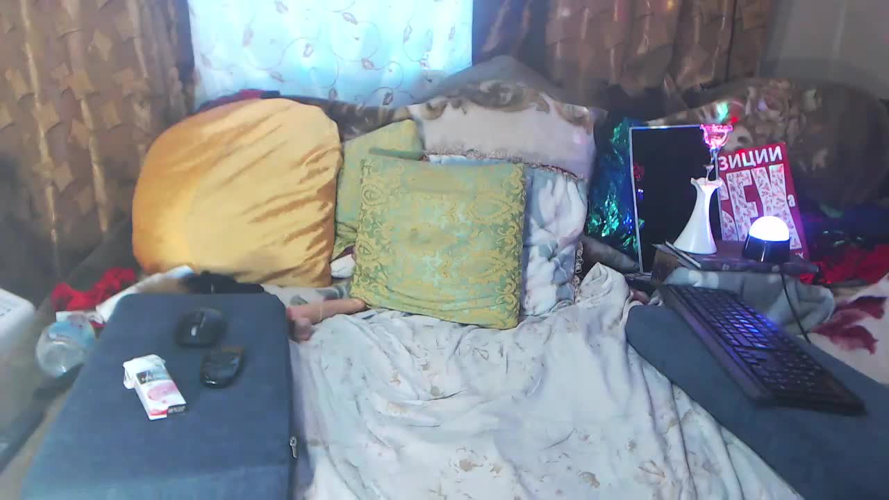 Mila003 Adult Chat July 30, 2025