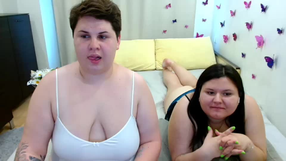 beckyandellen Adult Chat July 19, 2025