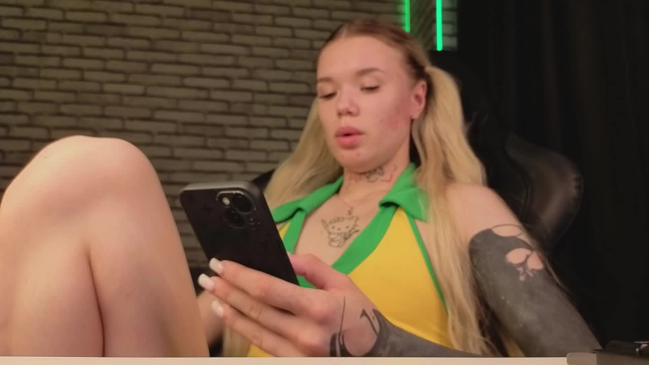 jessi-sun Adult Chat July 30, 2025