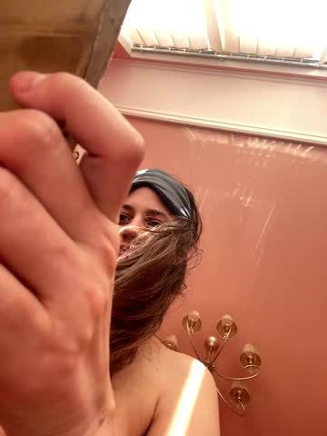 Flossy_Vettie Adult Chat July 30, 2025