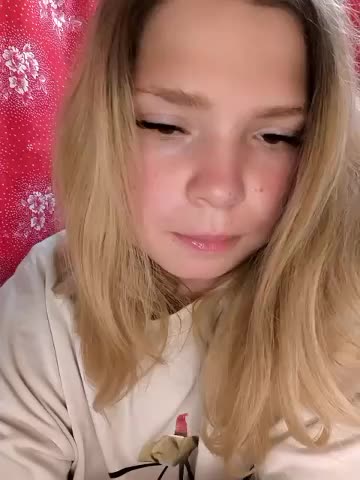 Zuli_Kiska Adult Chat July 30, 2025